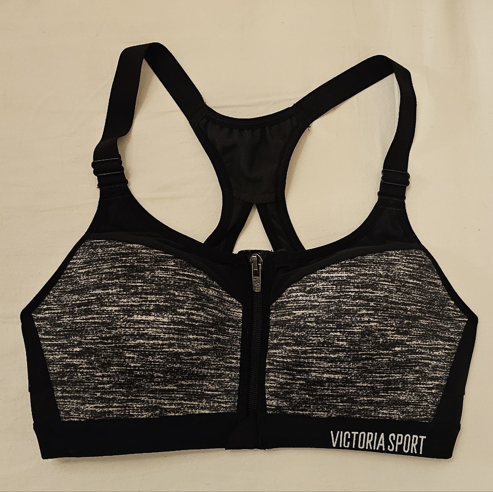 Victoria's Secret Sports Bra. Size 34B.